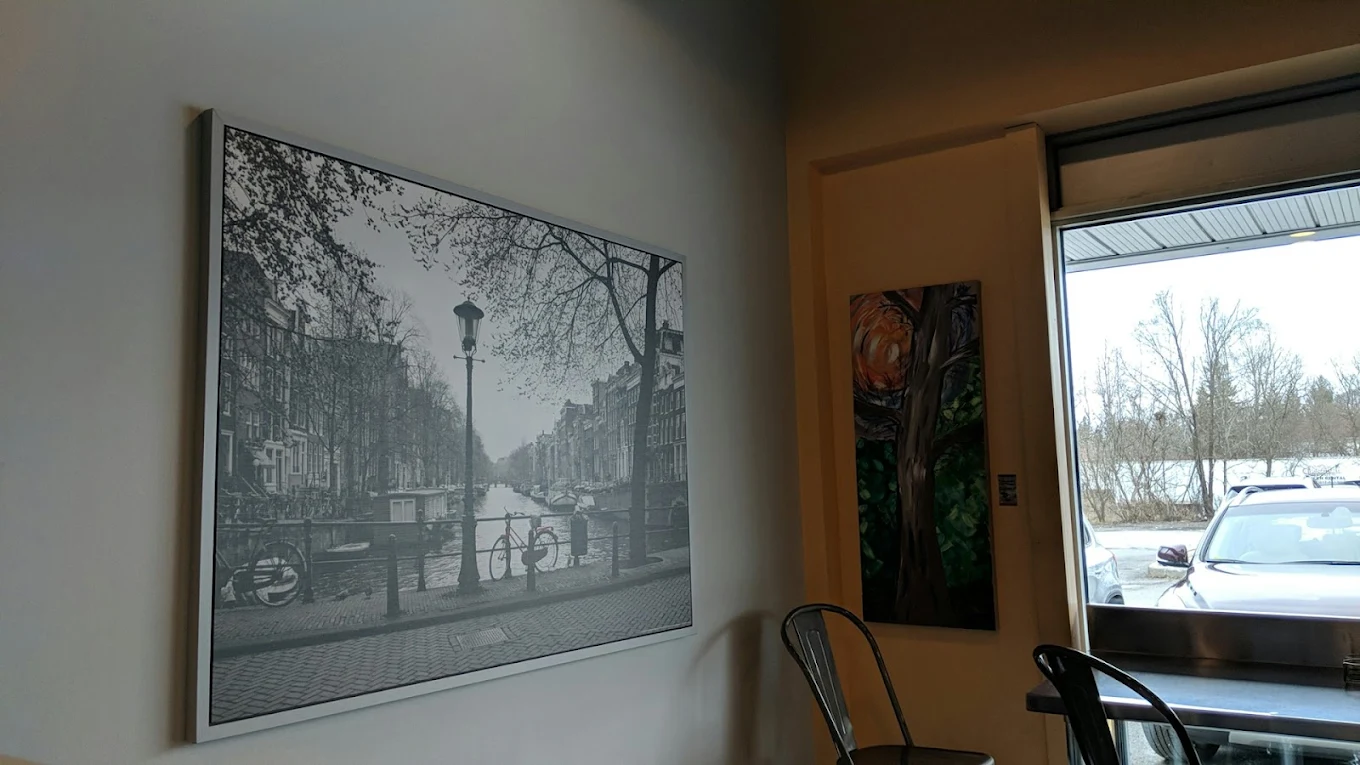 More art at the cafe